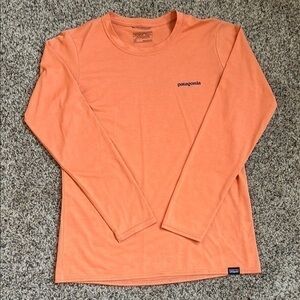 Women’s Patagonia Long Sleeve Sleeve Shirt - XS